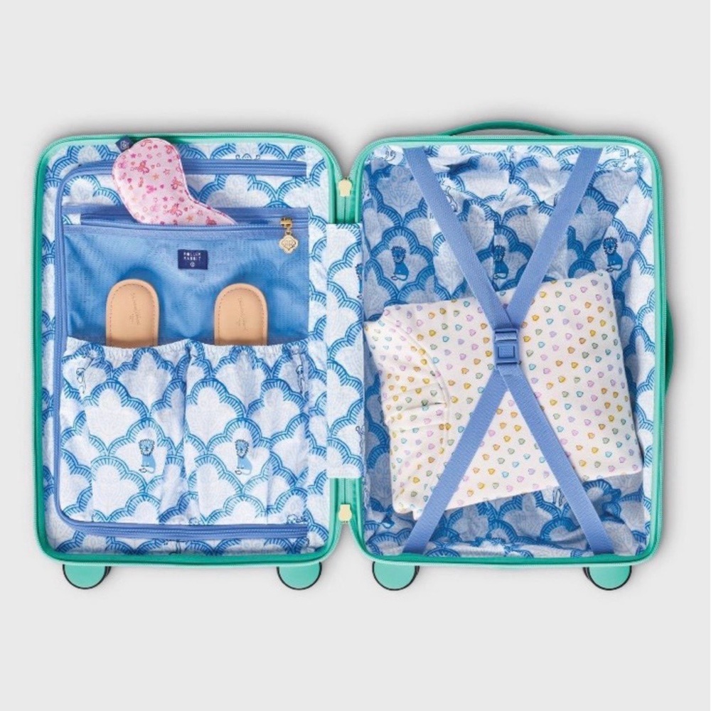 NWT Roller Rabbit x Target Blue Embossed Hearts Spinner Carryon Suitcase.🩵🩵🩵 - Picture 2 of 7